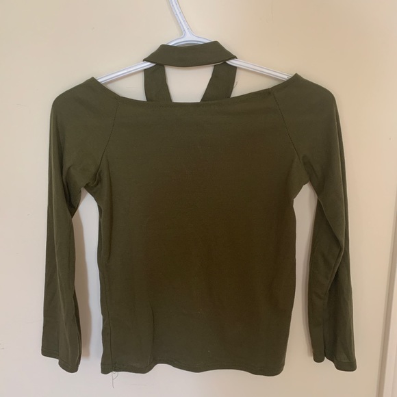 Dark Green Off the shoulder Top - Picture 2 of 2